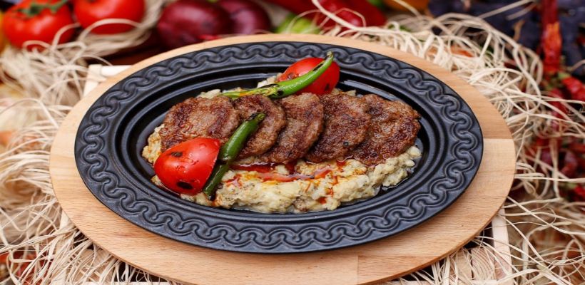 Beğendili Izgara Köfte